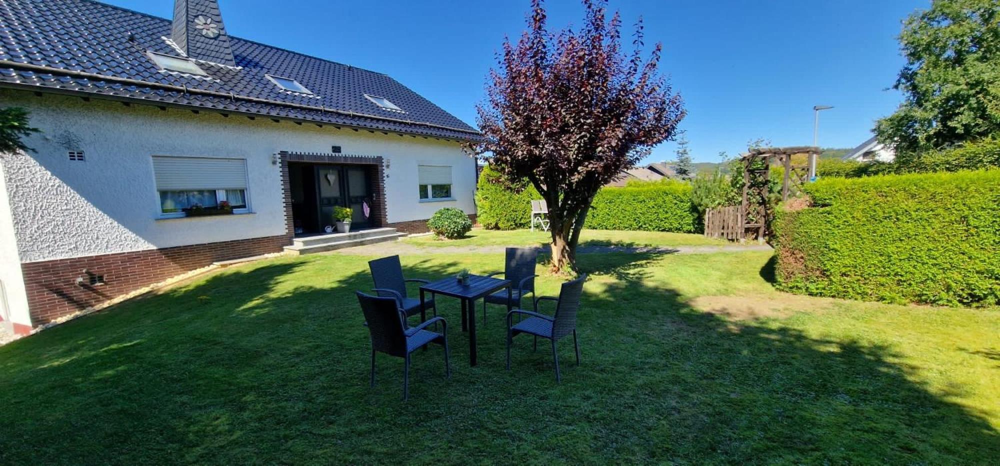 Fewo Hoheeifel, 1 Haus Mit 2 Apartments 5 Schlafzimmer In Kelberg Naehe Nuerburgring Extérieur photo